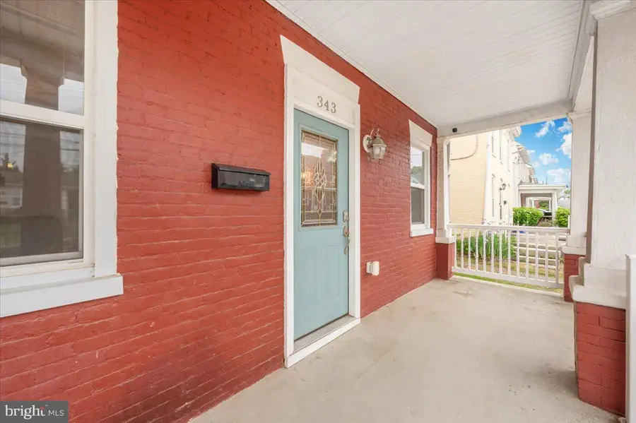 343 Jefferson St, Hagerstown, MD 21740 - #2