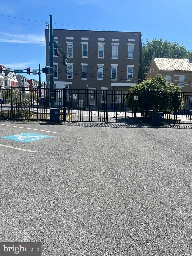 138 E Antietam St #303, Hagerstown, MD 21740 - #3
