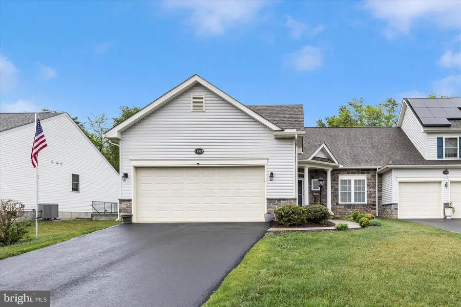 13928 Patriot Way, Hagerstown, MD 21740 - #2