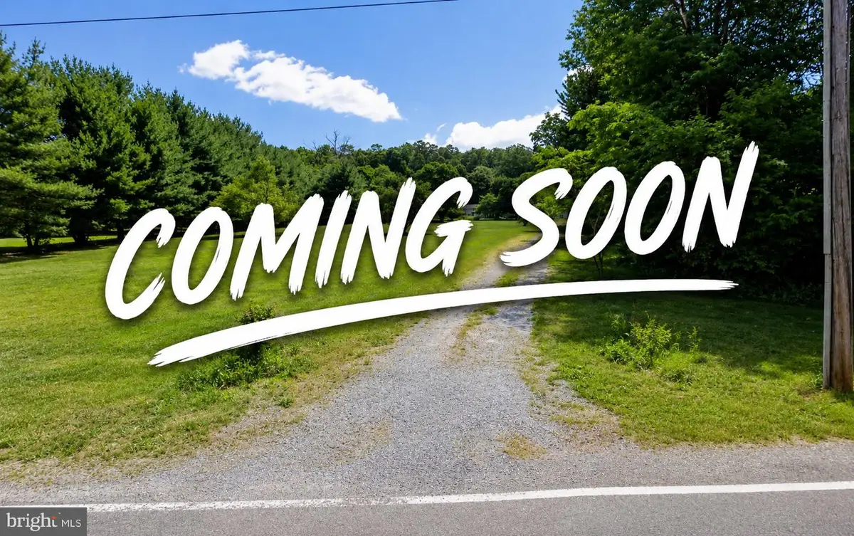 9607 Crystal Falls Dr, Hagerstown, MD 21740 - #1