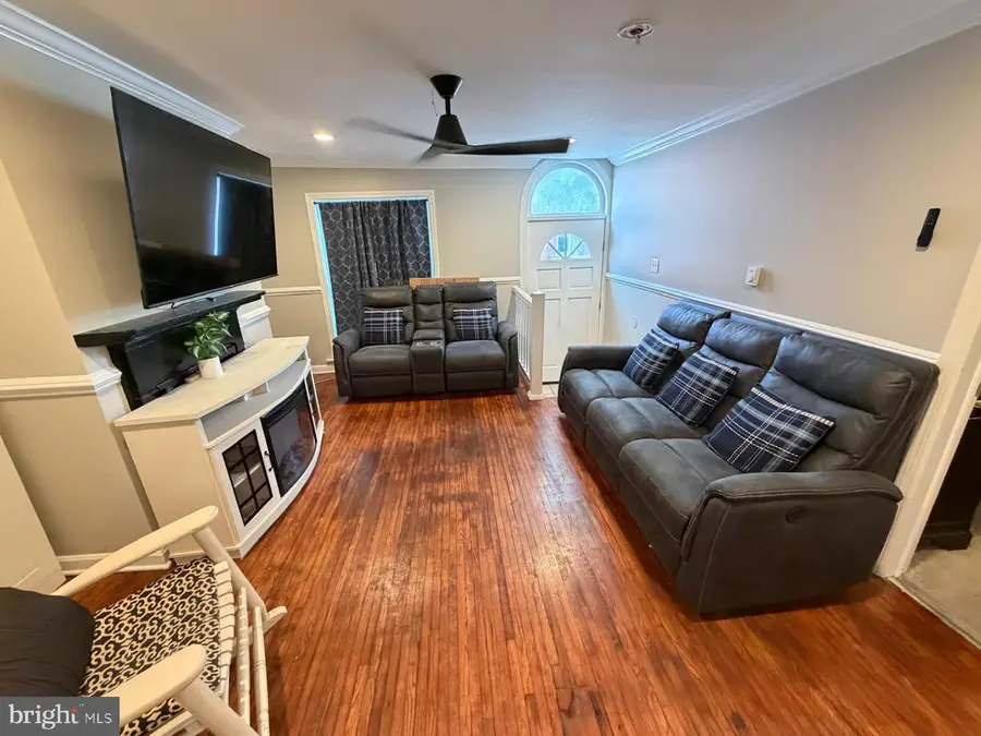 127 E Antietam St, Hagerstown, MD 21740 - #2