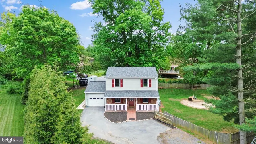 1931 Maplewood Dr, Hagerstown, MD 21740 - #3