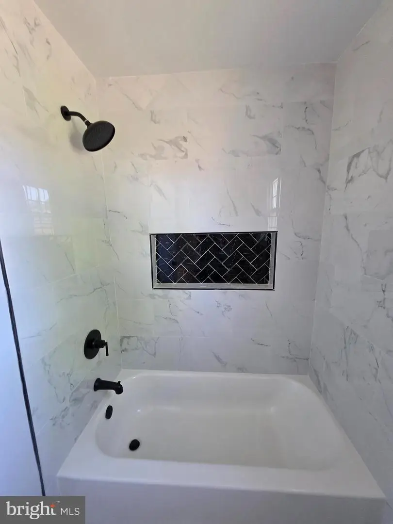 1236 Magnolia Ct, Hagerstown, MD 21742 - #2