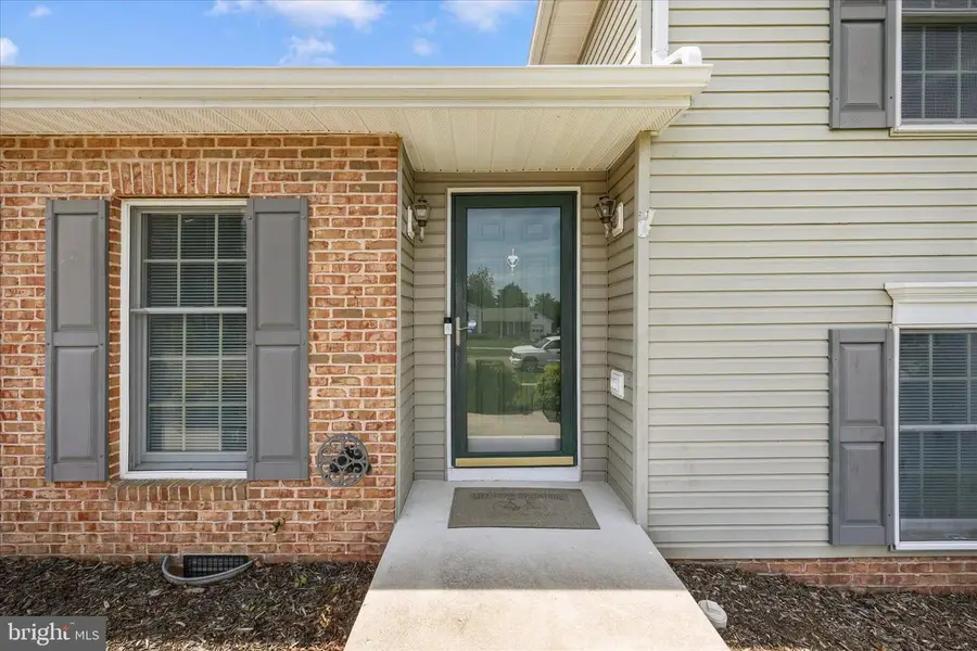 109 Rebeccas Ct, Smithsburg, MD 21783 - #2