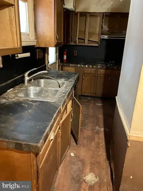 216 Fulton St, Hancock, MD 21750 - #3