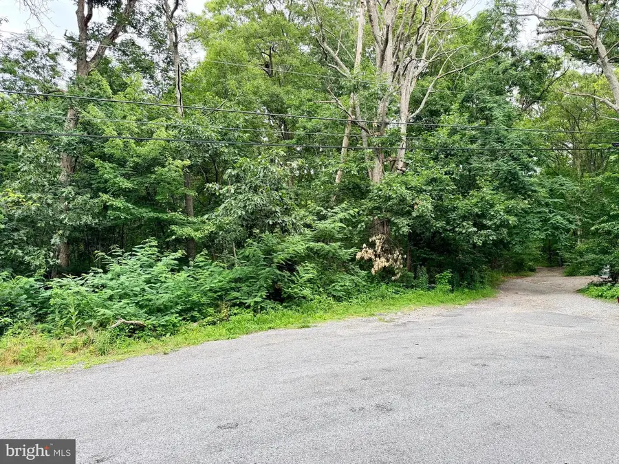 21908 White Oak Rd, Hagerstown, MD 21740 - #3