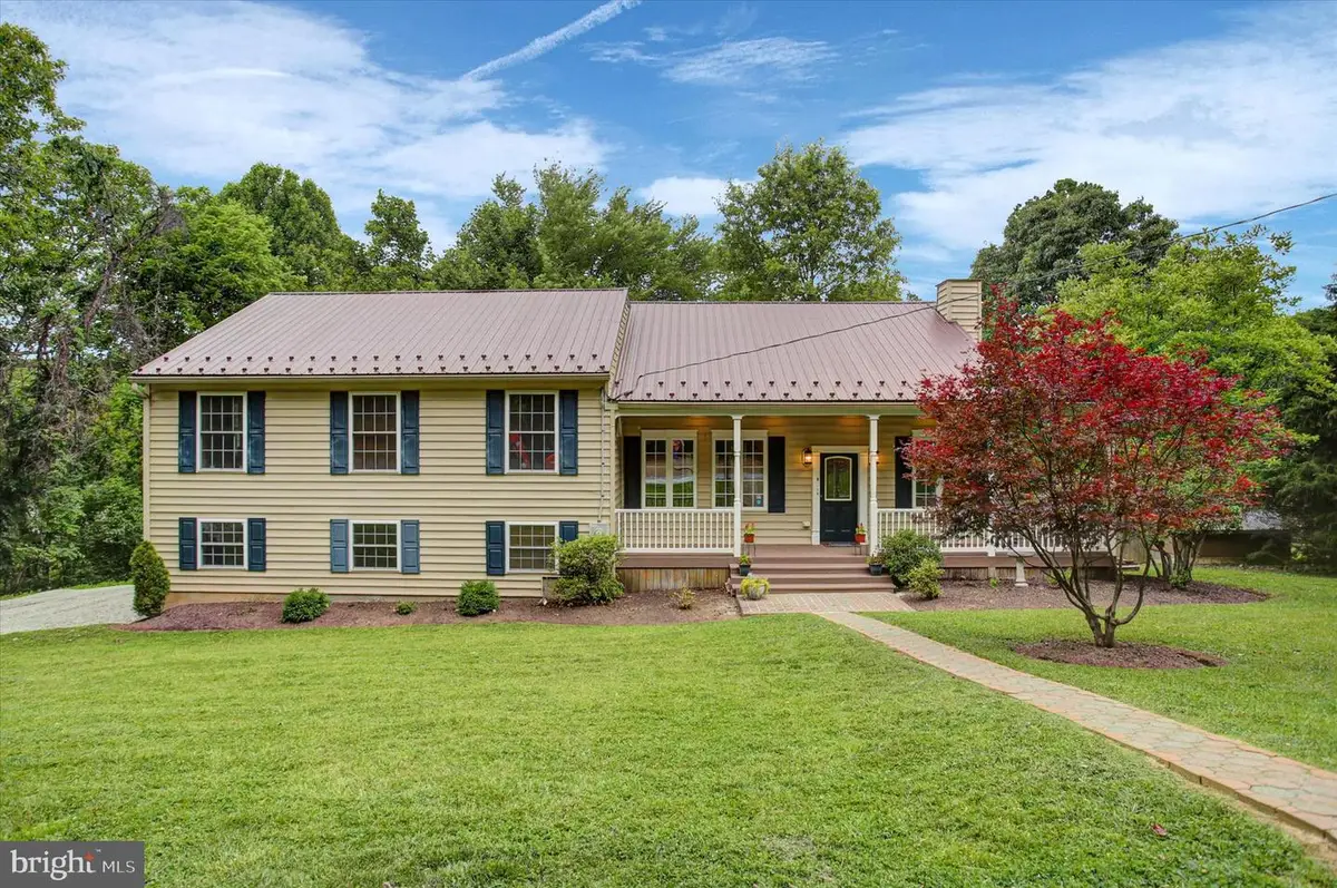 19540 Elk Ridge Dr, Keedysville, MD 21756 - #1