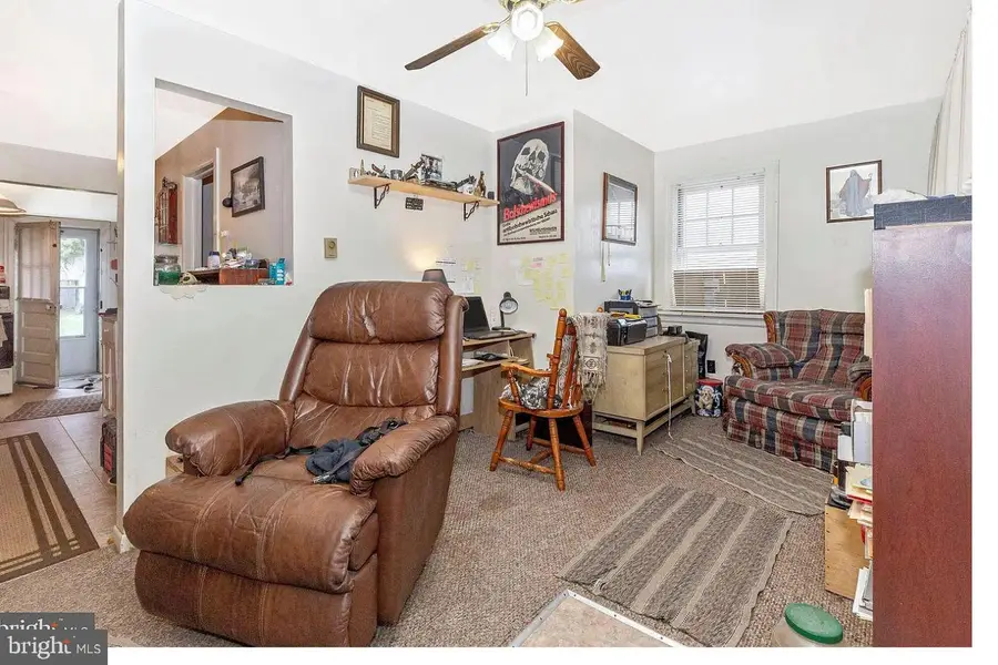 838 Georgia Ave, Hagerstown, MD 21740 - #2