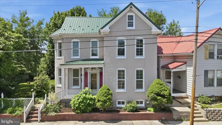 719 W Church St, Hagerstown, MD 21740 - #2