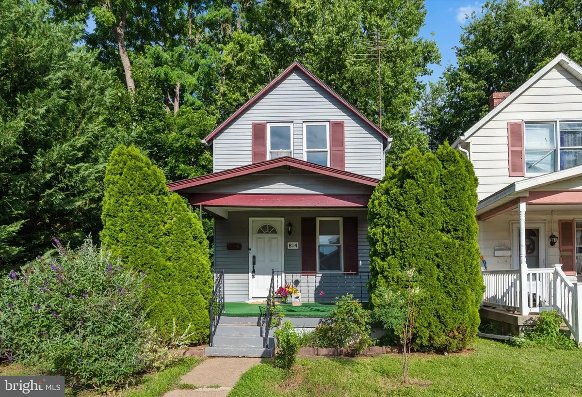 614 Maryland Ave, Hagerstown, MD 21740 - #1