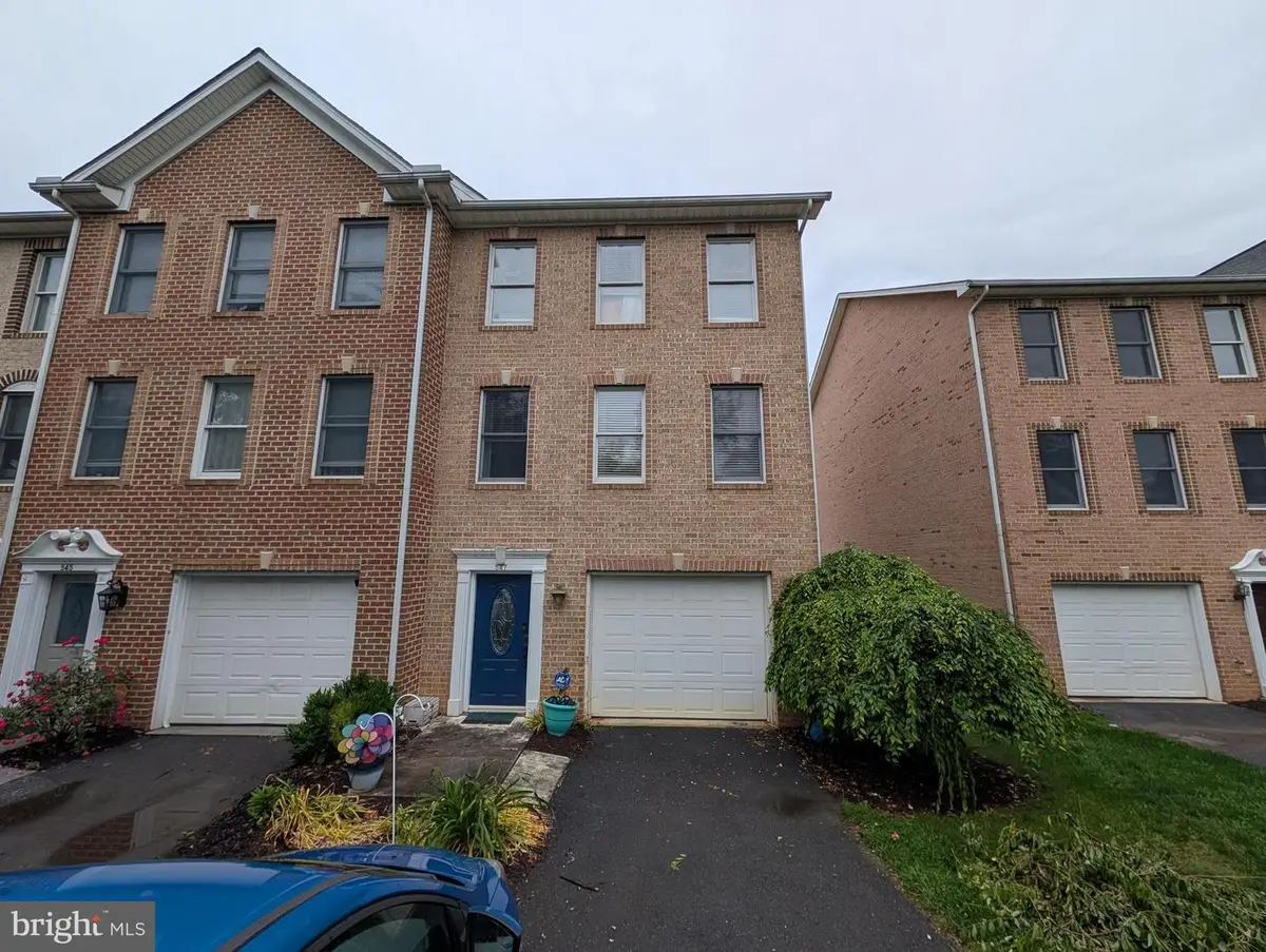 547 Pangborn Blvd, Hagerstown, MD 21742 - #1