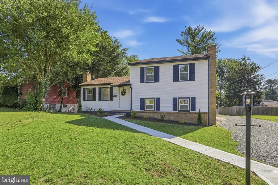 920 Linwood Rd, Hagerstown, MD 21740 - #2