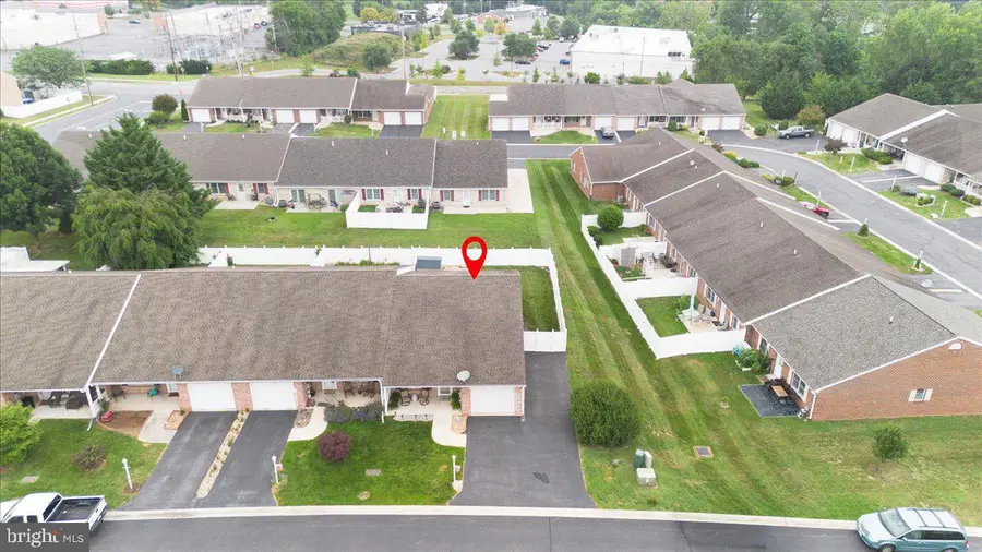 720 Naples Dr, Hagerstown, MD 21740 - #3