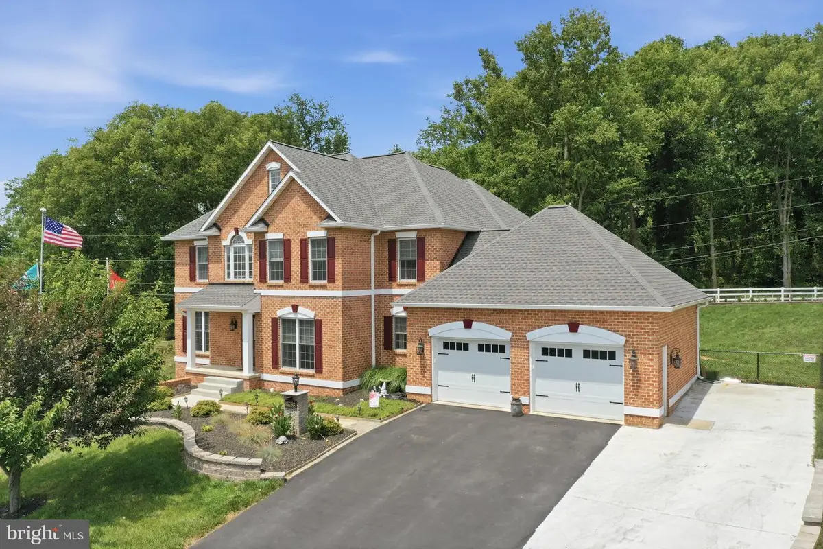 10738 Apple Tree Ln, Williamsport, MD 21795 - #1