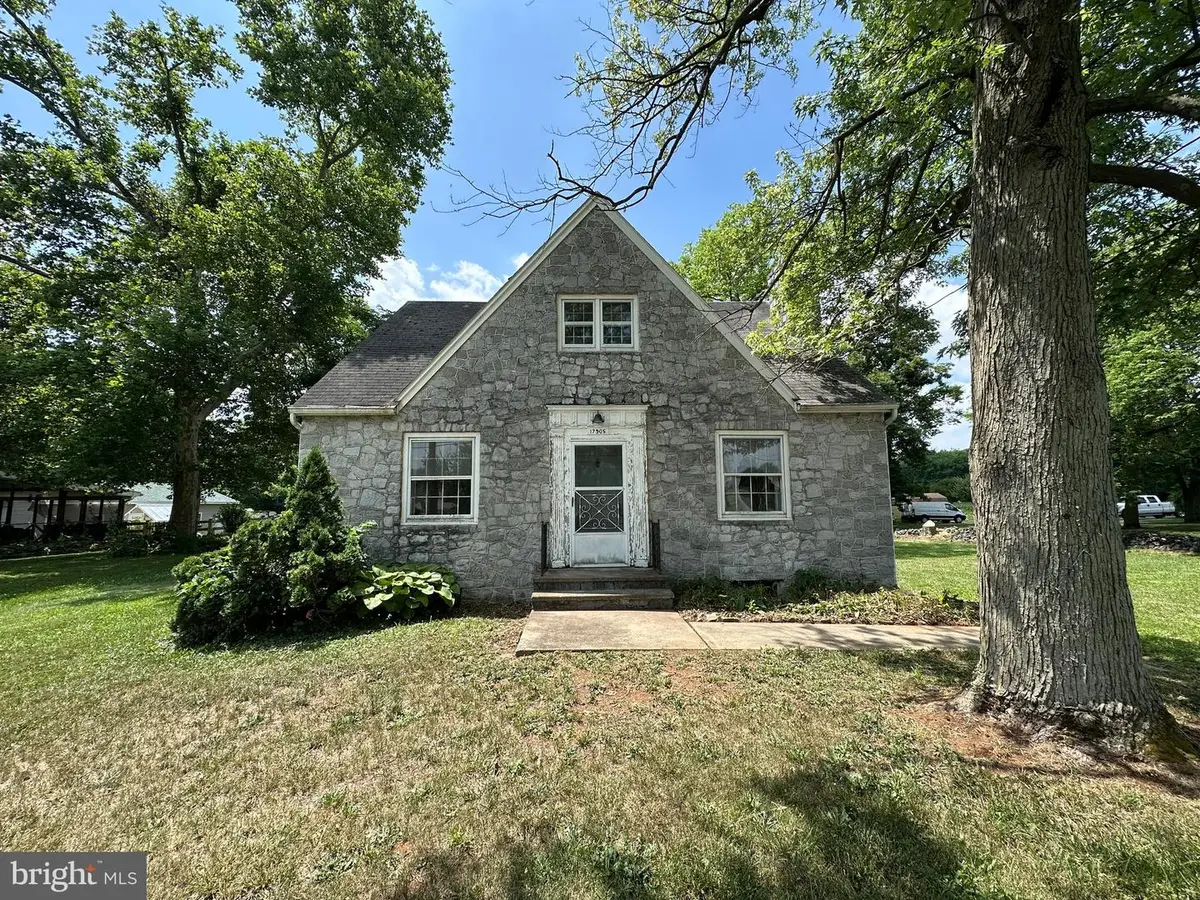 17905 Broadfording Rd, Hagerstown, MD 21740 - #1