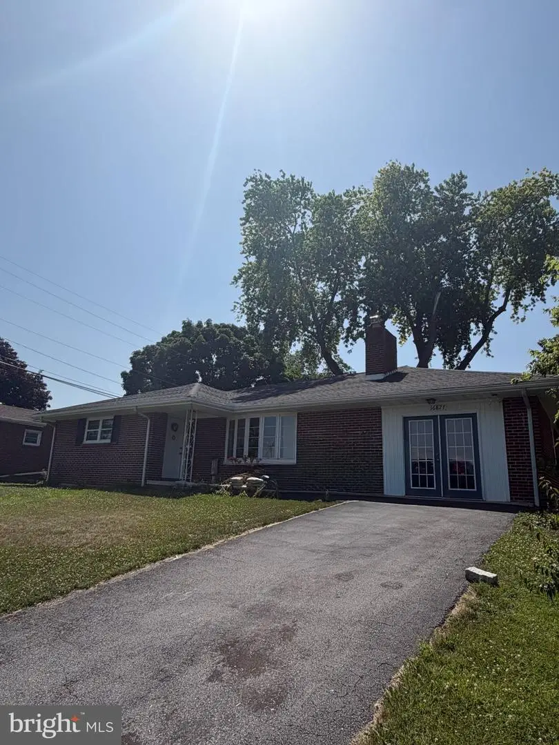 16827 Hampton Rd, Williamsport, MD 21795 - #1