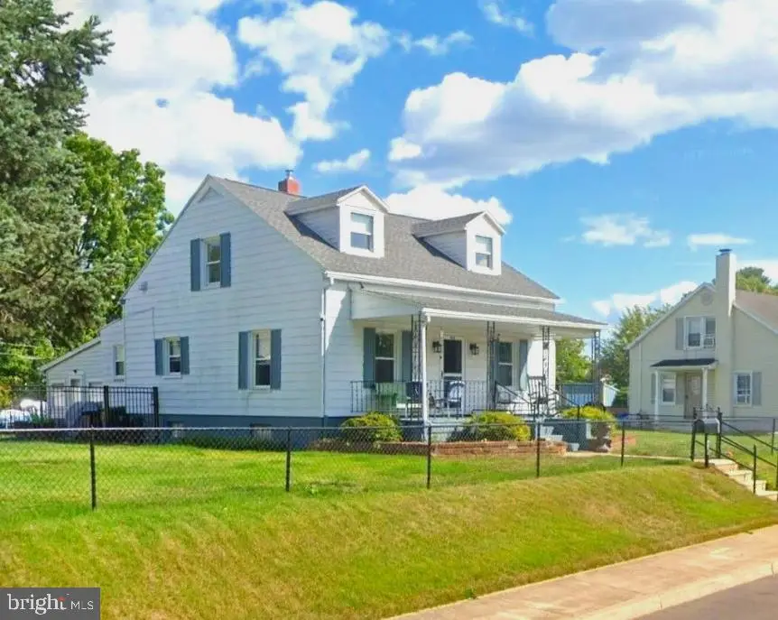 416 Brewer Ave, Hagerstown, MD 21740 - #1