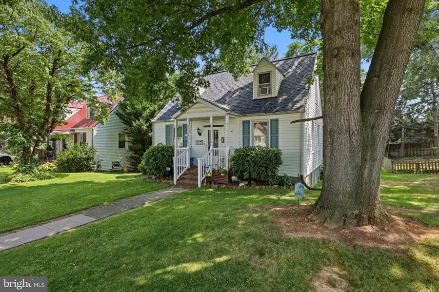 1013 Beechwood Dr, Hagerstown, MD 21742 - #3