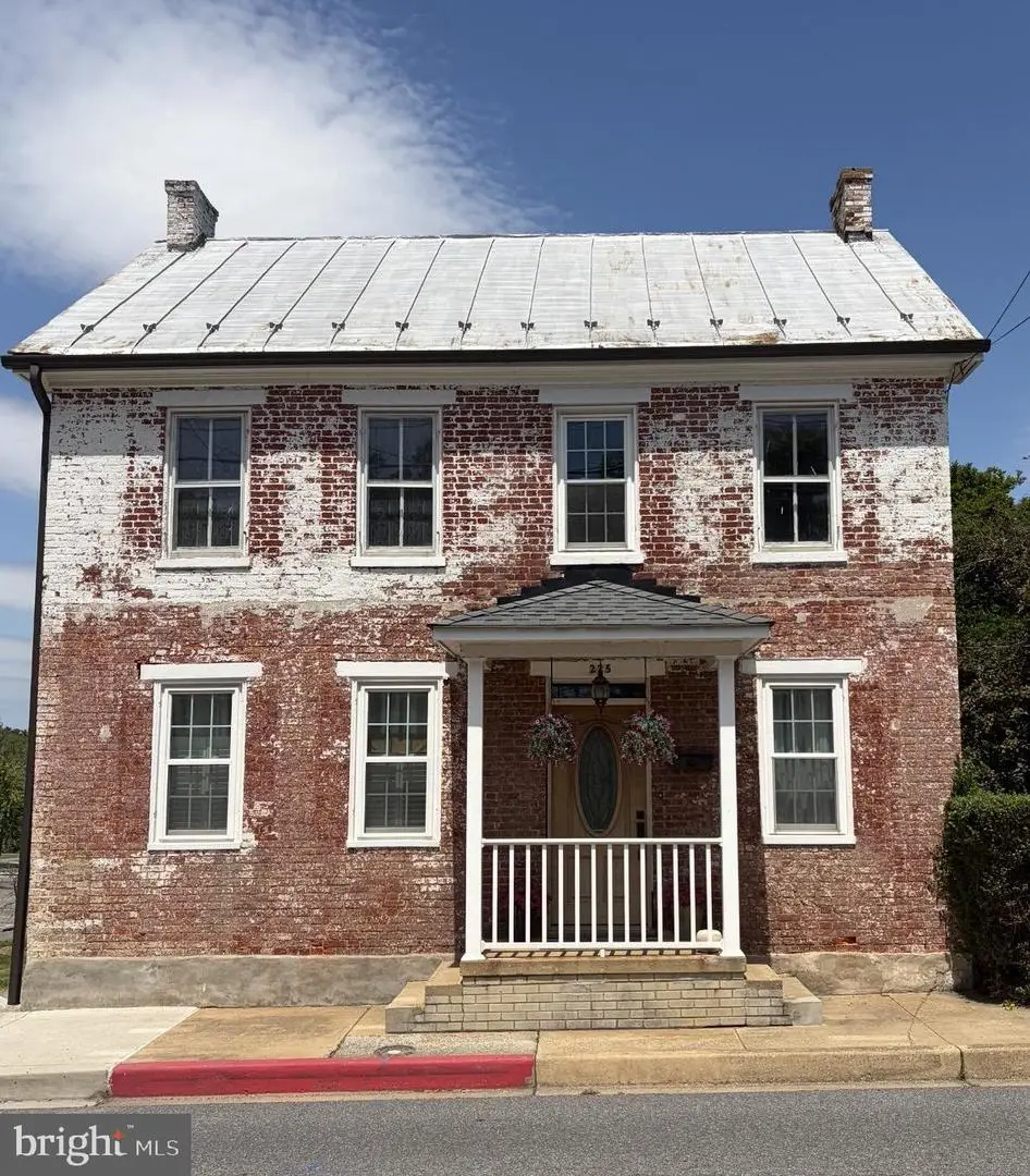 225 Potomac St, Boonsboro, MD 21713 - #1