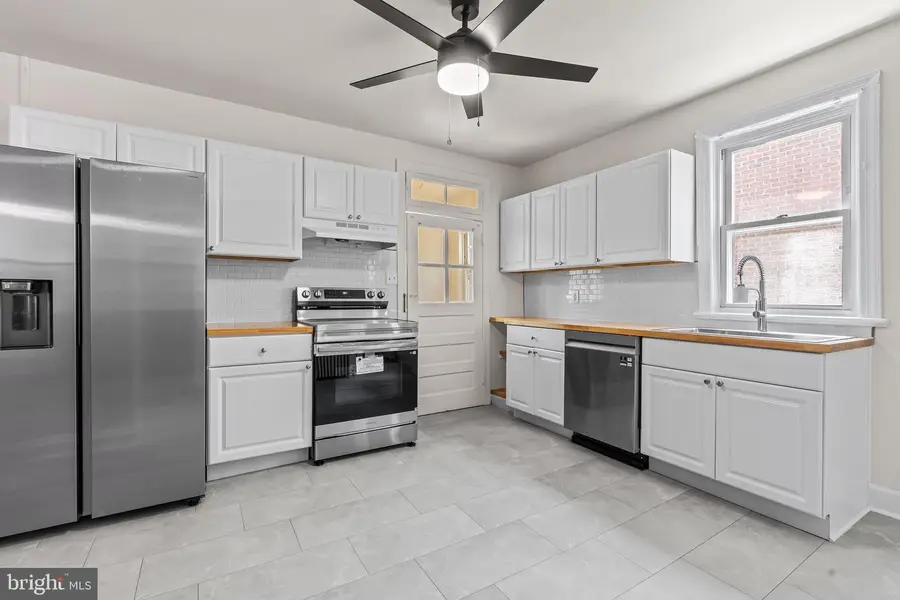 602 Guilford Ave, Hagerstown, MD 21740 - #2