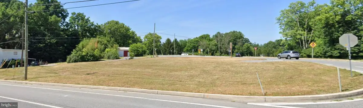 19202 Poffenberger Rd, Hagerstown, MD 21740 - #1