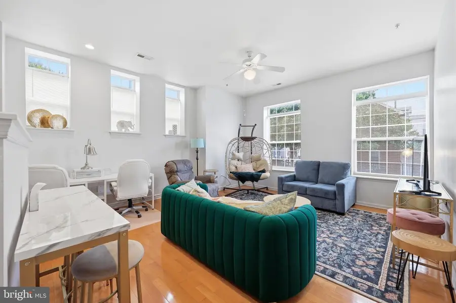 138 E Antietam St #210, Hagerstown, MD 21740 - #2