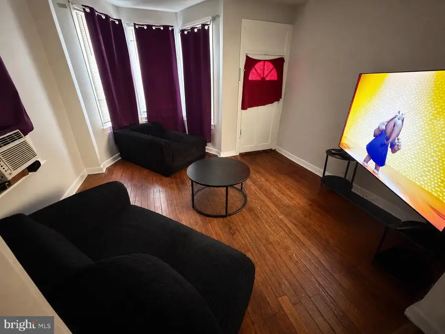 13 E Lee St, Hagerstown, MD 21740 - #2