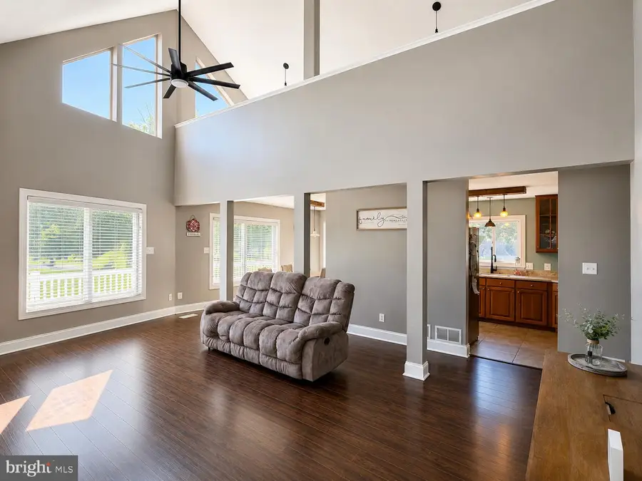 4910 General Branch Ct, Sharpsburg, MD 21782 - #3