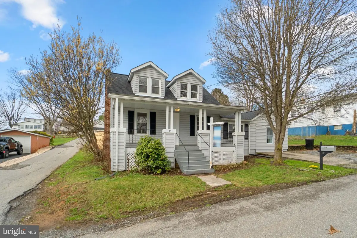 19 Brent St, Hancock, MD 21750 - #1