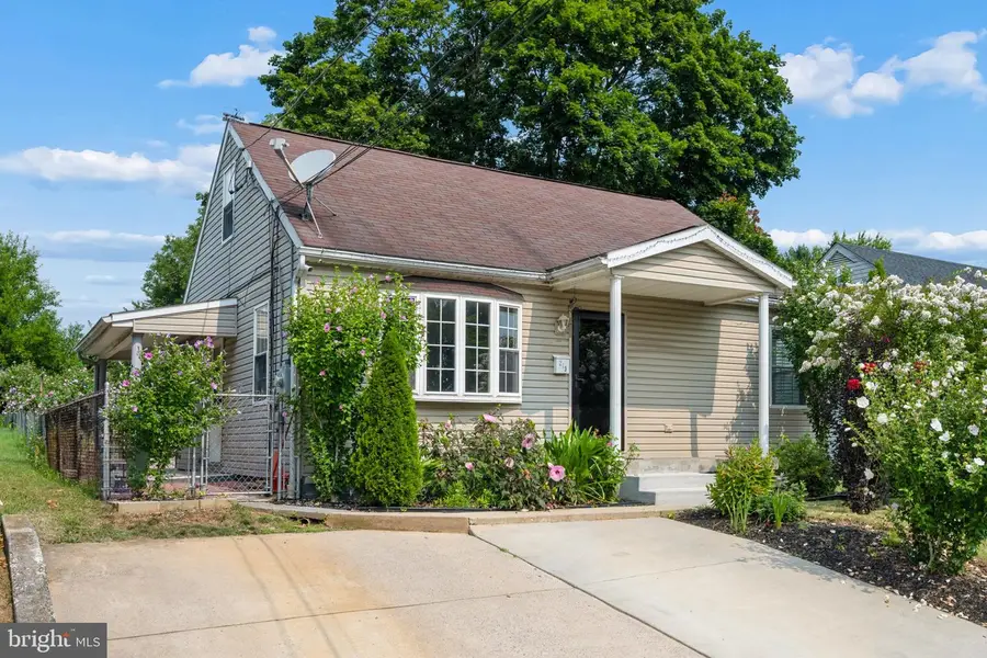 213 Nottingham Rd, Hagerstown, MD 21740 - #2
