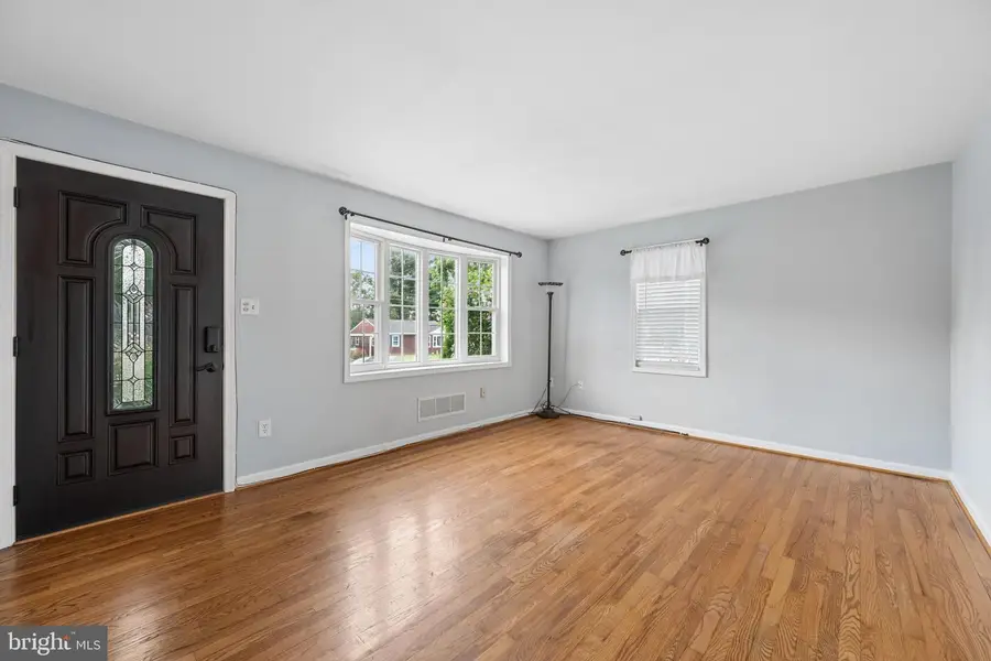 213 Nottingham Rd, Hagerstown, MD 21740 - #3