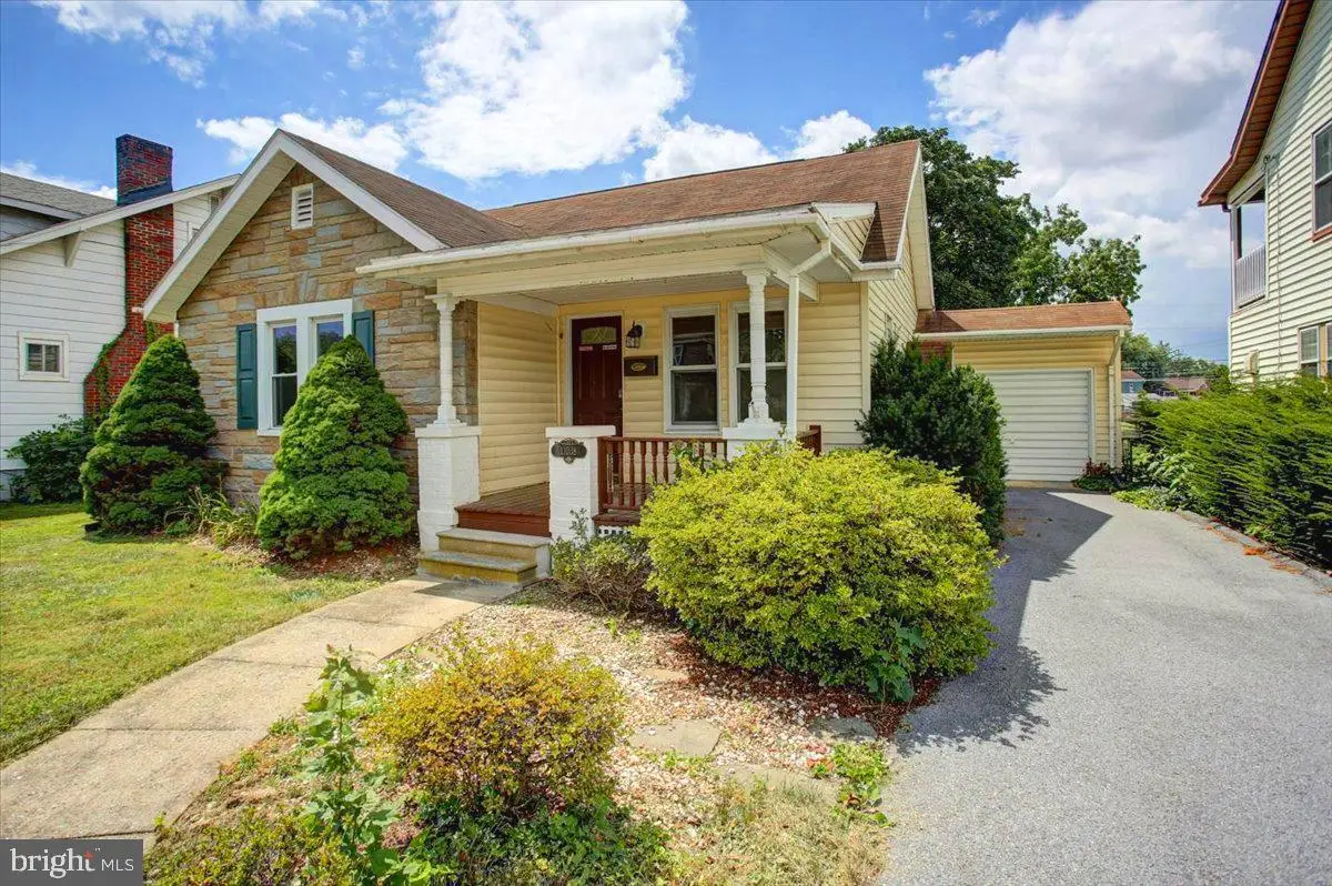 11038 Lincoln Ave, Hagerstown, MD 21740 - #1