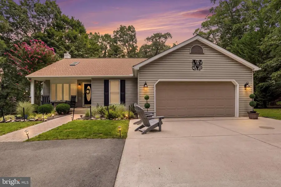 18664 Rivergate Rd, Keedysville, MD 21756 - #2