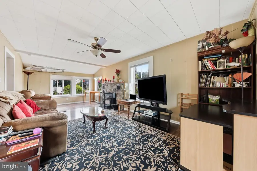 25327 Highfield Rd, Cascade, MD 21719 - #3