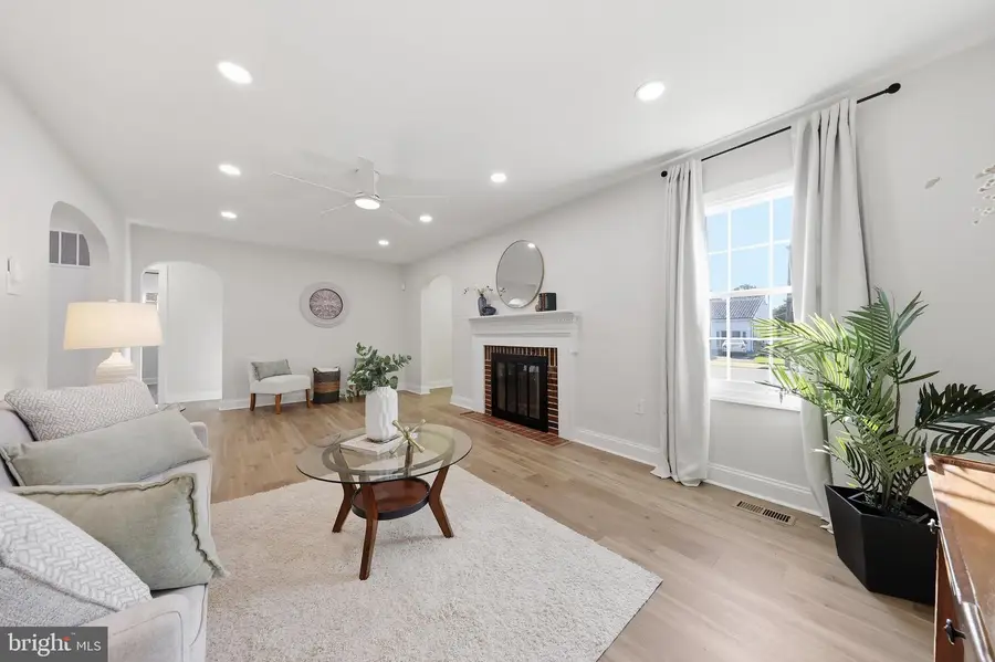 1204 Carroll Heights Blvd, Hagerstown, MD 21742 - #3