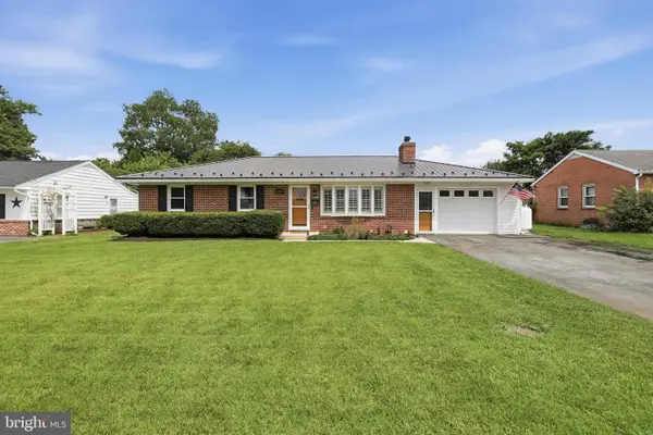 17318 Ontario Dr, HAGERSTOWN, MD 21740