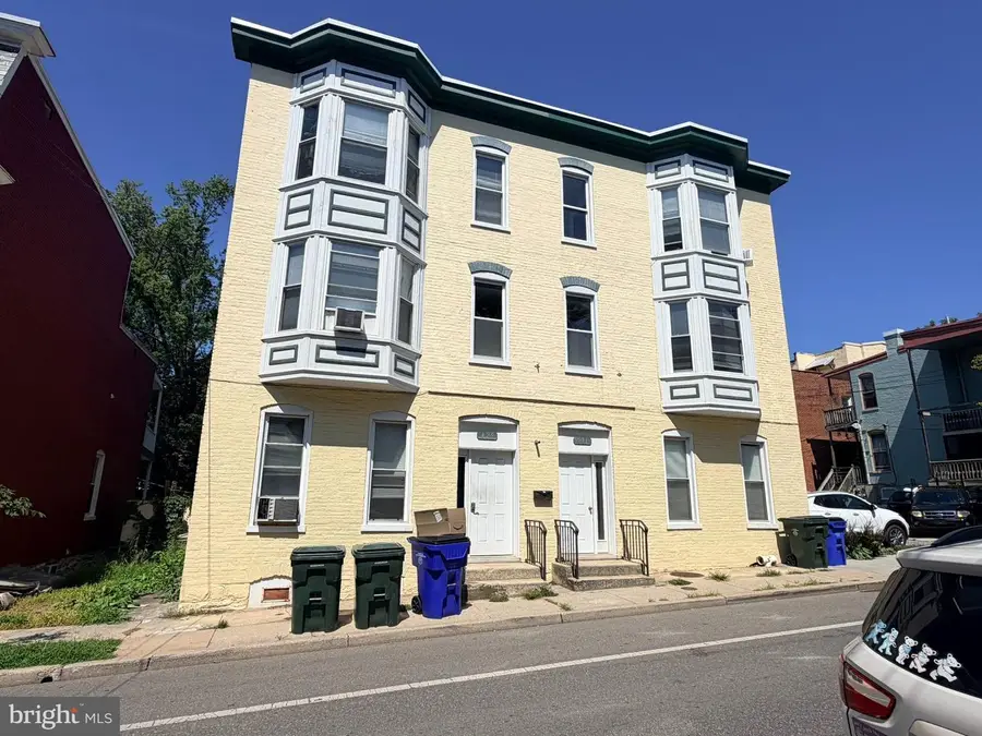 429 N Locust St, Hagerstown, MD 21740 - #2
