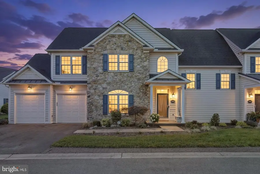 13039 Hawkins Cir, Hagerstown, MD 21742 - #2