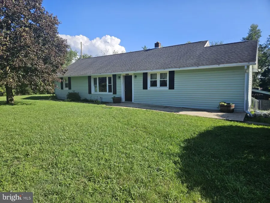 16251 Mount Tabor Rd, Hagerstown, MD 21740 - #2