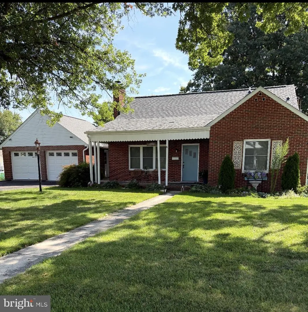 10921 Allen Ave, Hagerstown, MD 21740 - #1