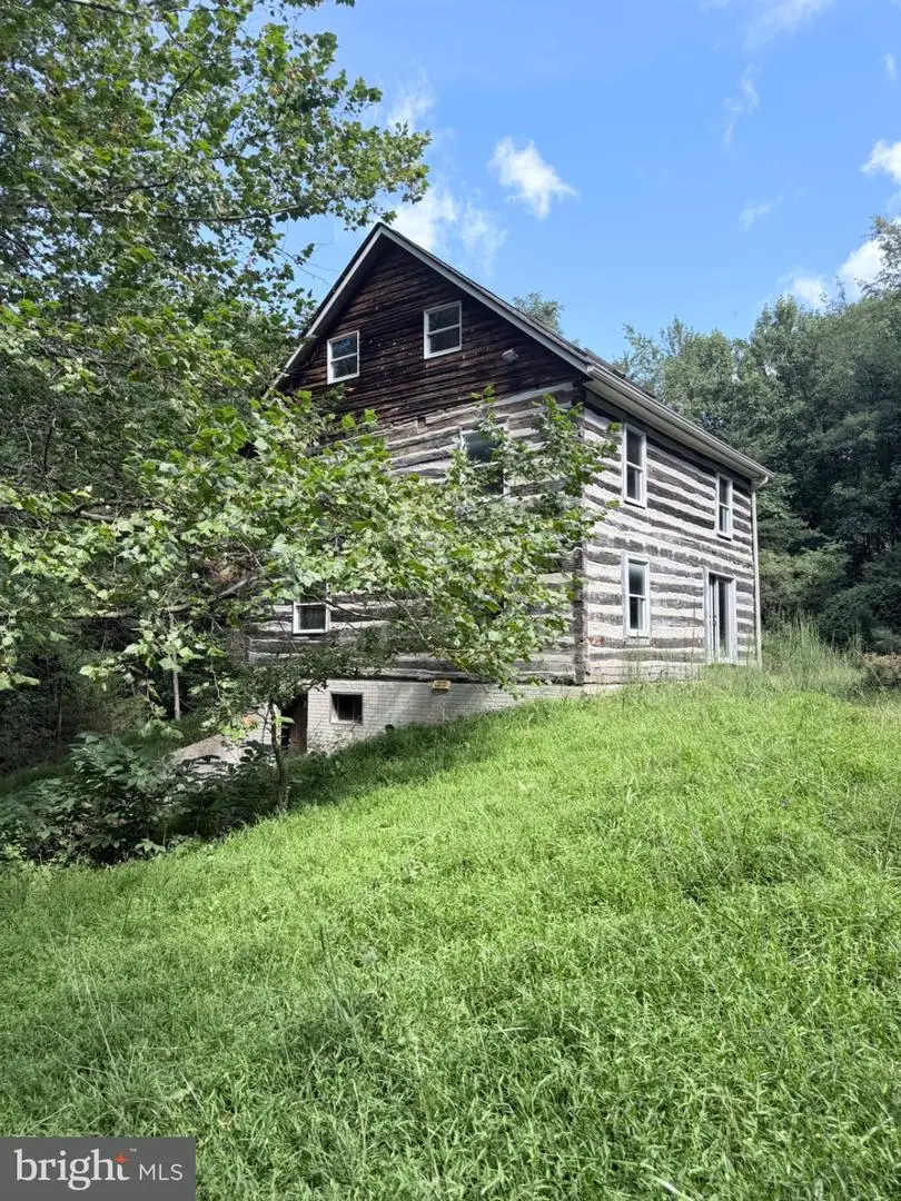 2431 Chestnut Grove Rd, Sharpsburg, MD 21782 - #3