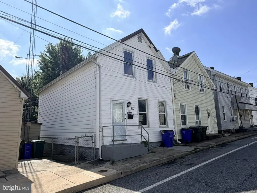 132 High St, Hagerstown, MD 21740 - #2