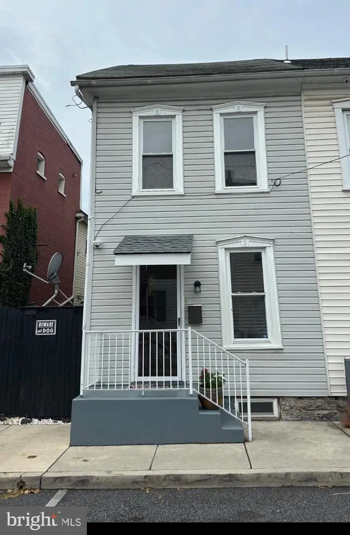 103 Elizabeth St, Hagerstown, MD 21740 - #1