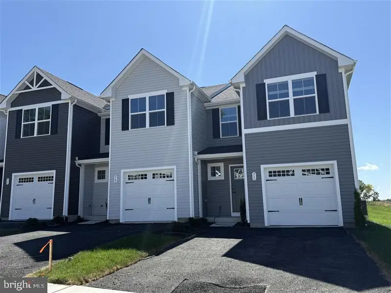 1614 Breckenridge Dr, Hagerstown, MD 21740 - #1