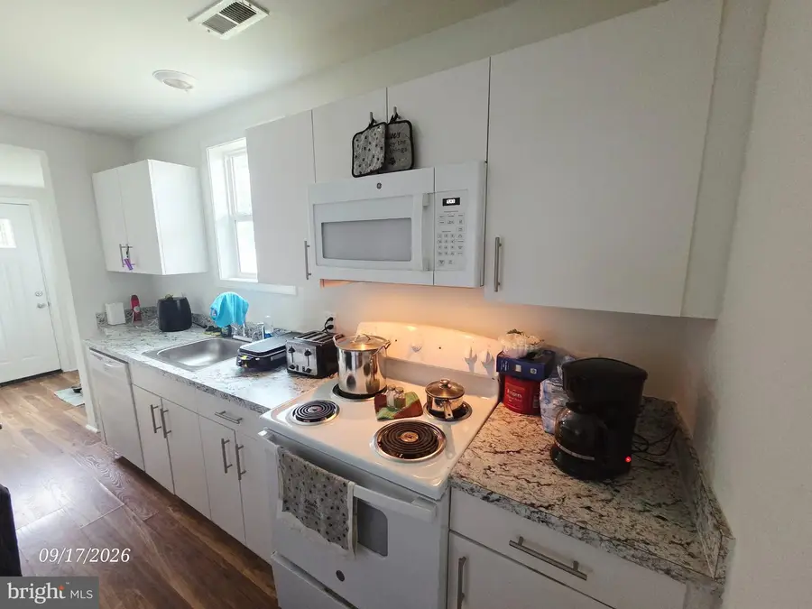 15729-15731 Fenton Ave, Williamsport, MD 21795 - #3