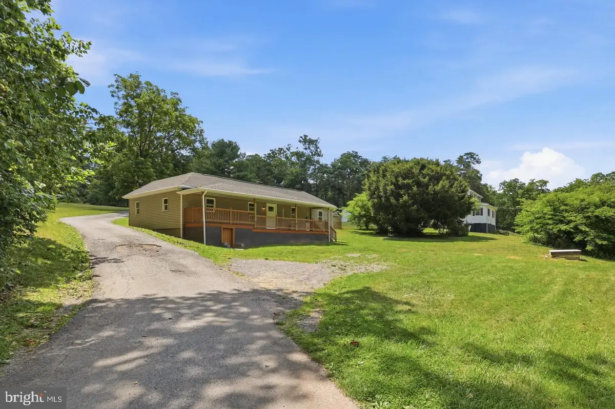 12528 Seavolt Rd, Hancock, MD 21750 - #1