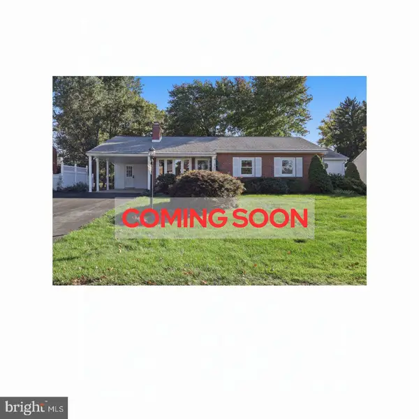 17933 Oak Ridge Dr, HAGERSTOWN, MD 21740