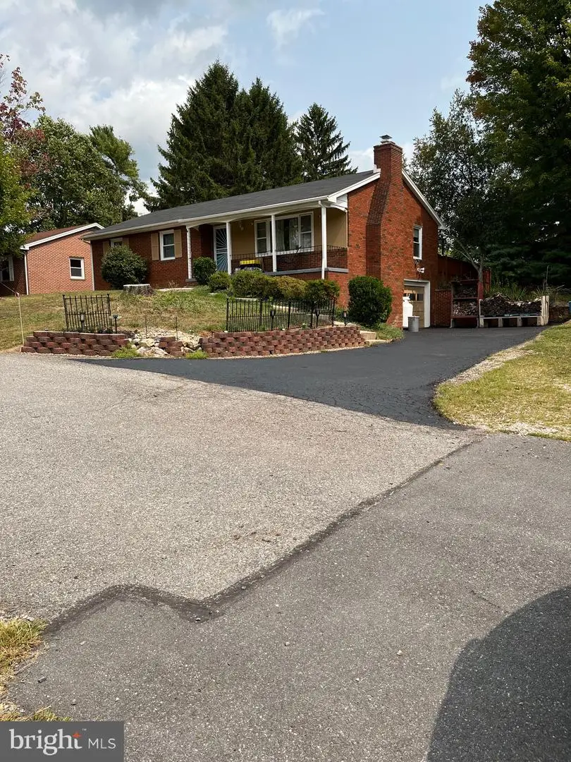 11901 Phylane Dr, Hagerstown, MD 21742 - #3