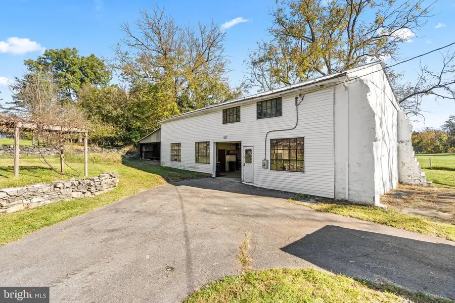 17192 Bakersville Rd, Sharpsburg, MD 21782 - #2
