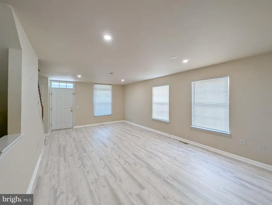 1023 Ross St, Hagerstown, MD 21740 - #3